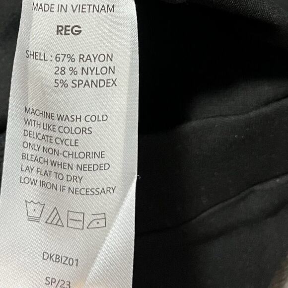 Quince Ultra Stretch Ponte Pintuck Ankle Pants Size M Black Office Capsule - Picture 6 of 6